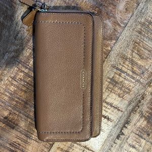 Coach wallet brand new